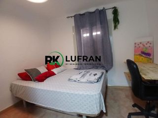 Piso en venta en Ciudad Jardín en Alicante