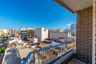Piso en venta en Centro en Torrevieja
