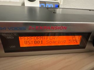 Roland XV5050 + Expansión SRX-02 Concert Piano