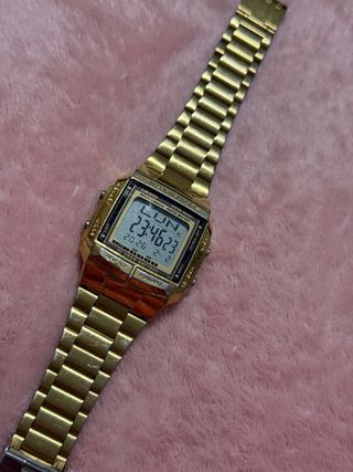 Reloj Casio Dorado