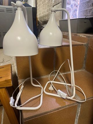 Lampada da tavolo bianca