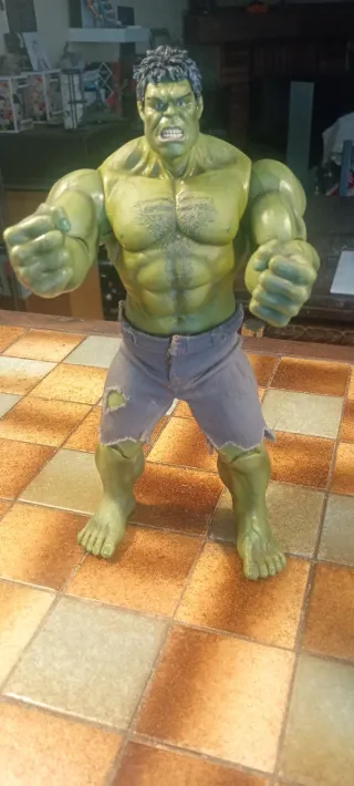 Figura Hulk Réplica Hot Toys