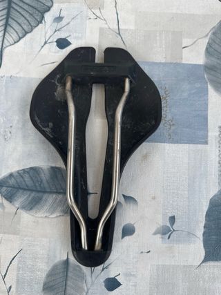 Sillín Aitana Essax Negro