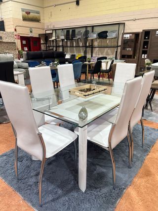 Mesa comedor cristal + 6 sillas blancas