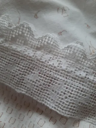 Lenzuolo singolo con bordo pizzo