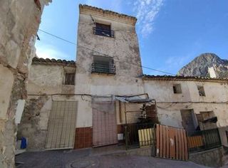 Casa adosada en venta en Cieza