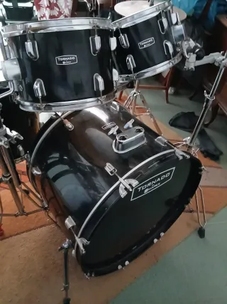 Batería Acústica Mapex Tornado Negra