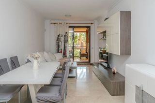 Piso en venta en Calahonda en Mijas