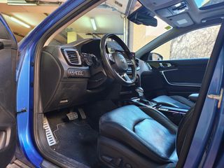 KIA XCeed Hybrid PHEV 1.6 141 eMotion Pack Premium