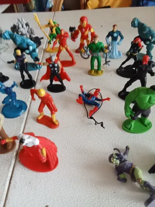 Lote Muñecos Marvel Superhéroes
