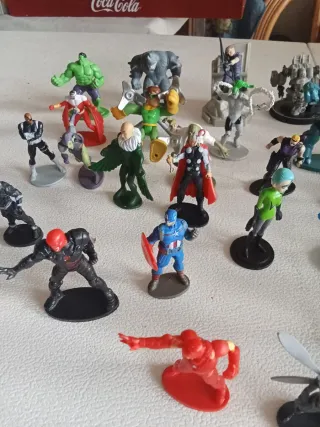 Lote Muñecos Marvel Superhéroes