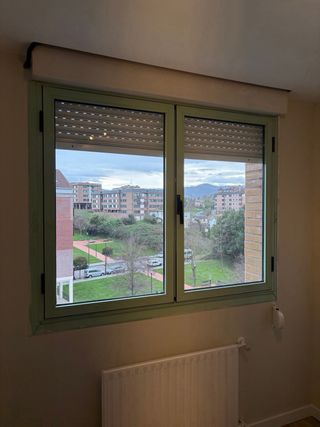 Oferta 4 Ventanas Aluminio y puerta verde menta