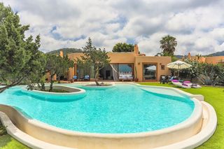 Casa adosada en alquiler en Cala Vedella - Cala Tarida - Cala Conta en Sant Josep de sa Talaia