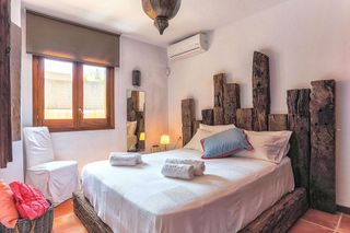 Casa adosada en alquiler en Cala Vedella - Cala Tarida - Cala Conta en Sant Josep de sa Talaia