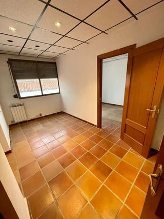 Oficina en alquiler en Centro en Teruel