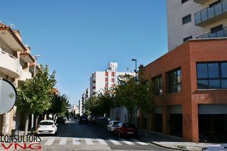 Local comercial en alquiler en Sant Joan - Molí del Vent en Vilanova i La Geltrú