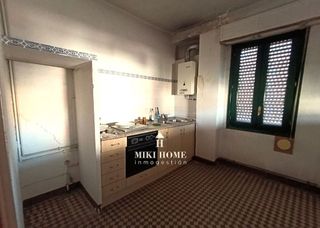 Chalet en venta en Barbastro