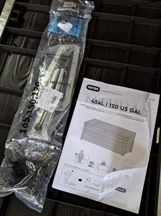 Keter Brushwood - Arcón exterior, Baúl almacenaje, Capacidad 454L