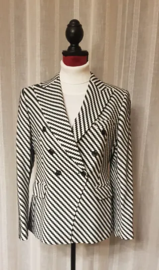 Chaqueta punto DEVERNOIS rosa y otros