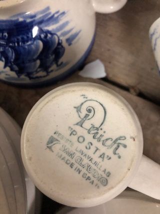 Juego de café y vajilla azul y blanco