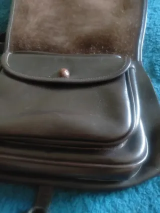 Bolso de cuero marrón