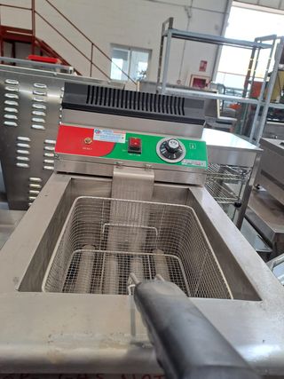 Freidora a gas natural