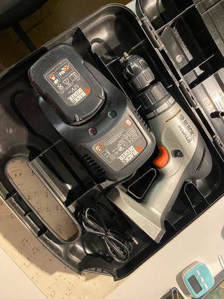 Taladro Black & Decker 12V