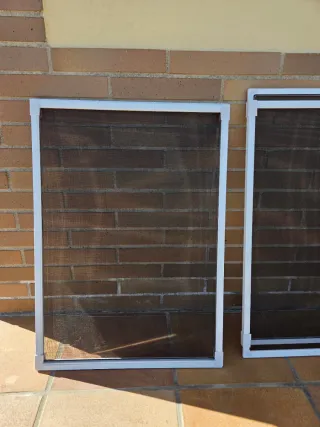 Mosquiteras extensibles (varias)