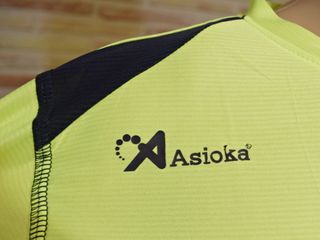 CAMISETA TÉCNICA UNISEX COLOR AMARILLO - Talla M