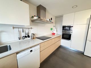 Piso en venta en Parla Este en Parla