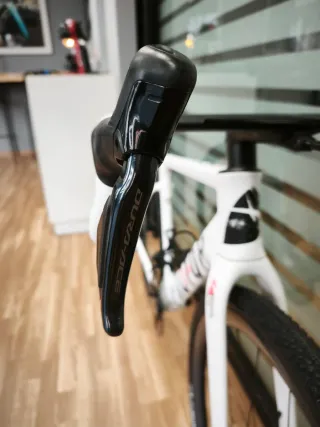 Bicicleta Gravel Factor Ostro