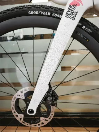 Bicicleta Gravel Factor Ostro