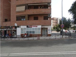 Local comercial en venta en Los Valles-San Vazquez-El Fuerte en Guadalajara