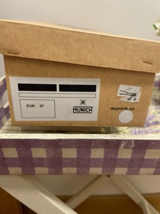 Zapatillas Munich Rojas y Blancas