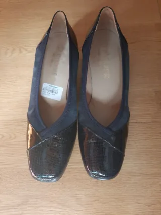 NUEVO Zapatos piel azul Dchicas