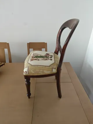 Silla Luis XVI pequeña madera y tela