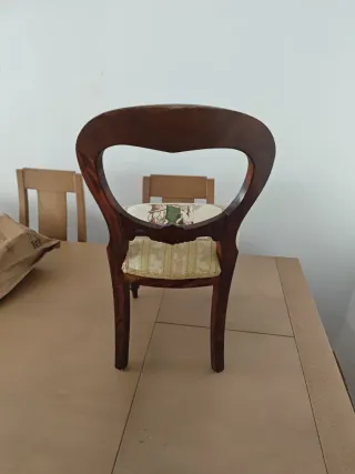 Silla Luis XVI pequeña madera y tela