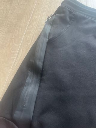 Pantalón Nike Tech Fleece Negro