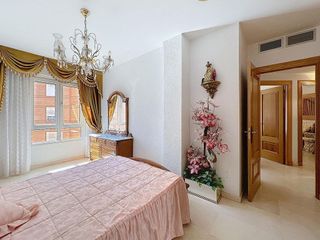 Piso en venta en Nueva Andalucía en Almería