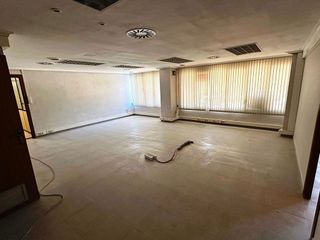 Oficina en alquiler en San José en Huesca