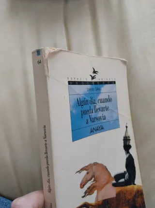 Algún día, cuando pueda llevarte a Varsovia: Tr...