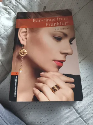 Oxford Bookworms Library: Level 2: Ear-Rings fr...
