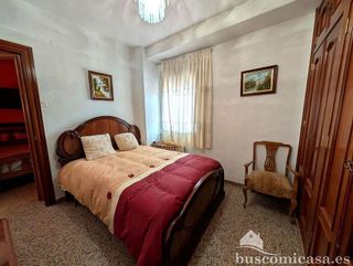 Chalet en venta en Linares