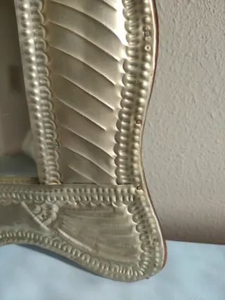 Espejo antiguo aplaca Repujado Plata