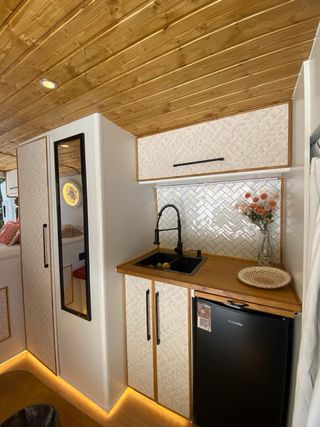 Alquiler furgoneta camper