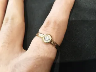 Anillo oro 18k solitario con diamante