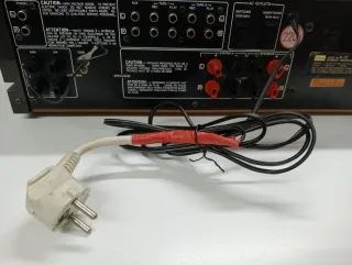 Sansui R-70 Receptor Amplificador Plata