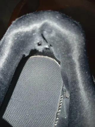 Scarpe da ginnastica nere e bianche