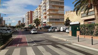 Local comercial en venta en Playa de Poniente en Benidorm