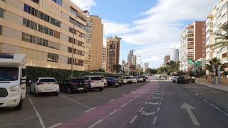 Local comercial en venta en Playa de Poniente en Benidorm
